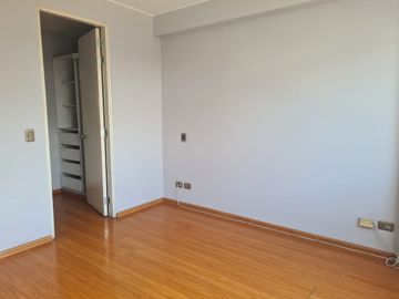 DEPARTAMENTO EN VENTA CERCA A COLEGIOS