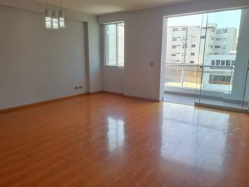 DEPARTAMENTO EN VENTA CERCA A COLEGIOS