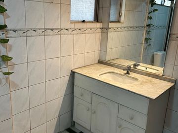 VENDE AMPLIA CASA VILLA SAN MARCOS 18 SUR  TALCA Valor $110.000.000