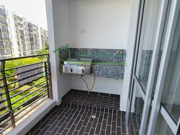En Ricaurte - Cundinamarca vendemos apartamento en el condominio Peña Azul Aldea , muy hermoso.
