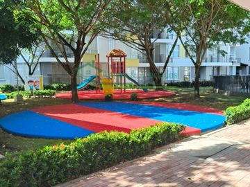 En Ricaurte - Cundinamarca vendemos apartamento en el condominio Peña Azul Aldea , muy hermoso.