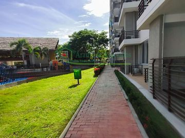 En Ricaurte - Cundinamarca vendemos apartamento en el condominio Peña Azul Aldea , muy hermoso.