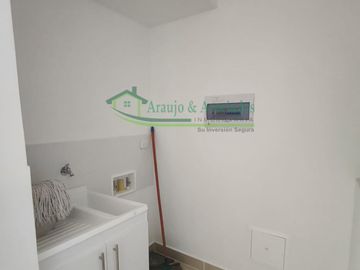 En Ricaurte - Cundinamarca vendemos apartamento en el condominio Peña Azul Aldea , muy hermoso.