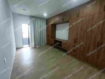 RENTA CASA MODERNA EN PEDREGAL DE LAS FUENTES
