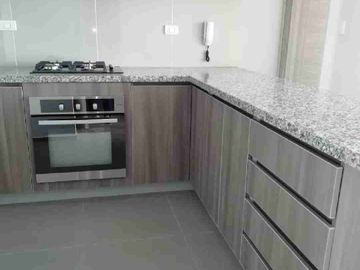 Ocasión por viaje! Bajó de precio!!! Se vende lindo departamento en Jesús María con cochera