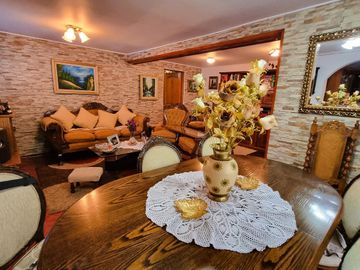 Linda casa de 139mt2 Av México / Valle Central, Pte Alto