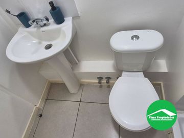 ¡Tiene dos estacionamientos! Departamento Floresta Hualpén