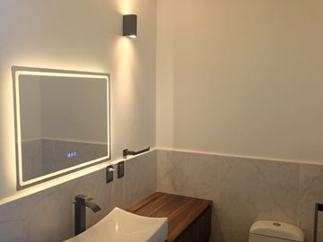 🔴En Venta🔴 🏠🏠Casa estilo minimalista, ubicada en Fraccionamiento “Los Frailes” cerca de hospitales y escuelas (Universidad del Futbol, La Salle, I