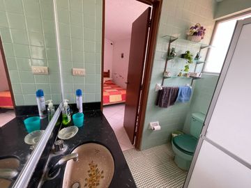 CASA DE UN SOLO NIVEL EN FRACCIONAMIENTO EL PARAJE, JIUTEPEC MORELOS.