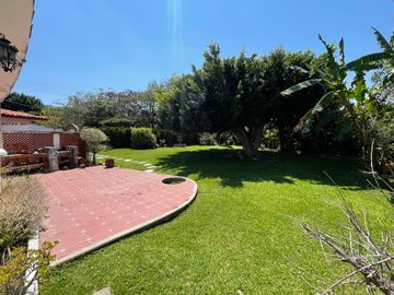 CASA DE UN SOLO NIVEL EN FRACCIONAMIENTO EL PARAJE, JIUTEPEC MORELOS.