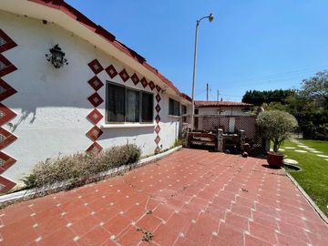 CASA DE UN SOLO NIVEL EN FRACCIONAMIENTO EL PARAJE, JIUTEPEC MORELOS.