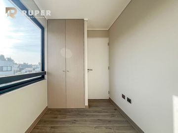 CASA EN CONDOMINIO DE 2 PISOS EN MARGA MARGA