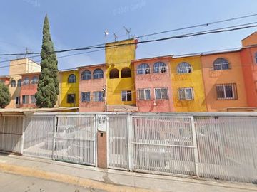 DEPARTAMENTO EN VENTA REY NEZAHUALCOYOTL EDO MEX