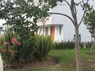 CASA EN PASEO FLORENCIA VILLA TOSCANA