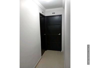 VENDO EDIFICIO DE APARTAESTUDIOS. INGENIO 3 PISO