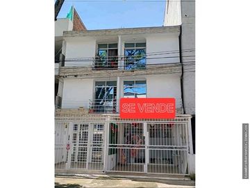 VENDO EDIFICIO DE APARTAESTUDIOS. INGENIO 3 PISO