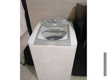 VENDO EDIFICIO DE APARTAESTUDIOS. INGENIO 3 PISO