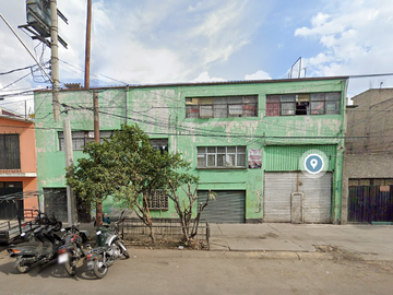 REMATE BANCARIO EN NEZAHUALCOYOTL AVENIDA RIVA PALACIO