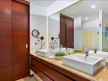 Moderno Departamento con Vista al Mar en Alamar, La Cruz de Huanacaxtle – 2 Recámaras, 2 Baños