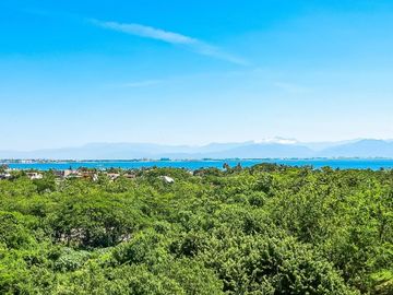 Moderno Departamento con Vista al Mar en Alamar, La Cruz de Huanacaxtle – 2 Recámaras, 2 Baños