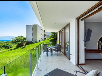 Moderno Departamento con Vista al Mar en Alamar, La Cruz de Huanacaxtle – 2 Recámaras, 2 Baños