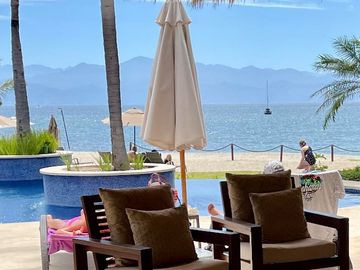 Moderno Departamento con Vista al Mar en Alamar, La Cruz de Huanacaxtle – 2 Recámaras, 2 Baños