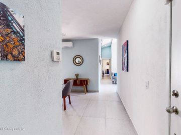 DEPARTAMENTO EN ZONA DORADA DE BUCERIAS 2 MINUTOS DE LA PLAYA