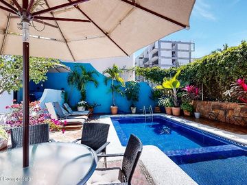 DEPARTAMENTO EN ZONA DORADA DE BUCERIAS 2 MINUTOS DE LA PLAYA