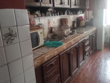 VENTA EDIFICIO AV. OCCIDENTAL Y MARCOS JOFRE