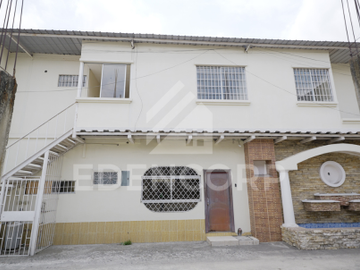Casa rentera en Mapasingue