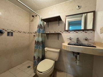 Casa en Venta en Cerrada Arboledas de Jacarandas con Roof