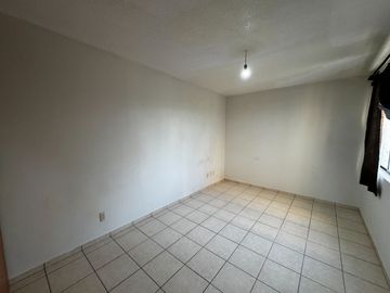 Casa en Venta en Cerrada Arboledas de Jacarandas con Roof