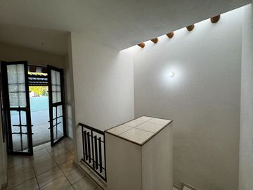 Casa en Venta en Cerrada Arboledas de Jacarandas con Roof
