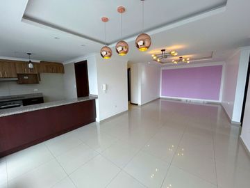 VENTA DEPARTAMENTO URB. EL CONDADO