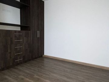 Venta de Casa nueva en Cuenca, sector Ricaurte cerca de las 4 esquinas