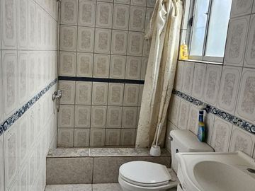 Venta De Casa en Colina