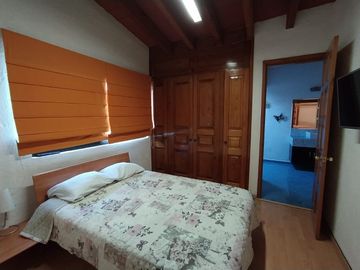 RESIDENCIA EN VENTA CON ALBERCA DENTRO DE EXCLUSIVO FRACCIONAMIENTO