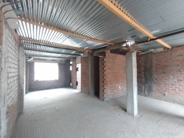 SE VENDE CASA COMO TERRENO EN MOTUPE, SAN JUAN DE LURIGANCHO