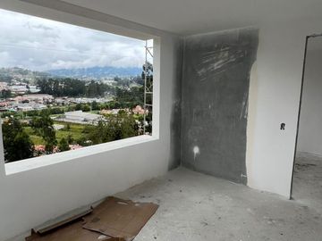 Venta de Casa nueva en Cuenca, sector Ricaurte cerca del colegio sudamericano
