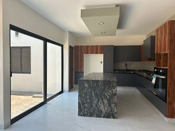 Casa en Venta en San Ángel I con recamara en planta baja