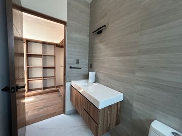 Casa en Venta en San Ángel I con recamara en planta baja