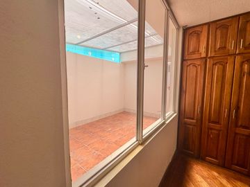 VENTA CASA RENTERA / CARCELÉN SECTOR COLEGO AMERICANO