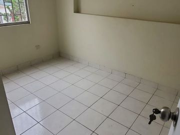 VENDO BONITO DPTO DE 02 HAB LISTO PARA MUDARSE EN SURCO