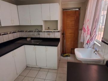 VENDO BONITO DPTO DE 02 HAB LISTO PARA MUDARSE EN SURCO