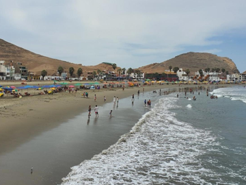 Espectacular Terreno en Primera Fila en Playa Escondida, Cañete, Asia