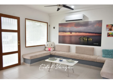 VENTA CASA EN CONJUNTO CON PISCINA CERCA DEL RIO BONDA STA MTA – F.V