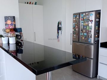 VENTA DE DEPARTAMENTO CON ESPECTACULAR VISTA AL GOLF, SAN ISIDRO