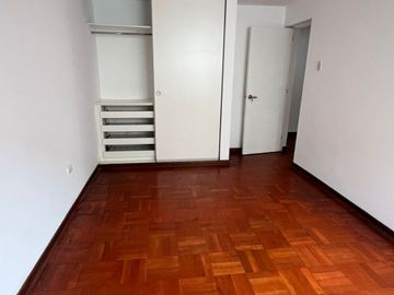 Venta de departamento independiente en San Isidro