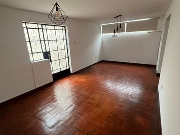 Venta de departamento independiente en San Isidro