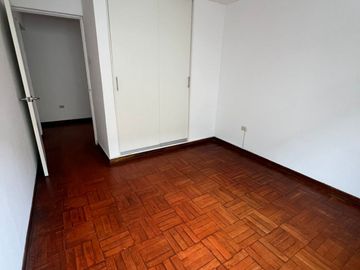 Venta de departamento independiente en San Isidro